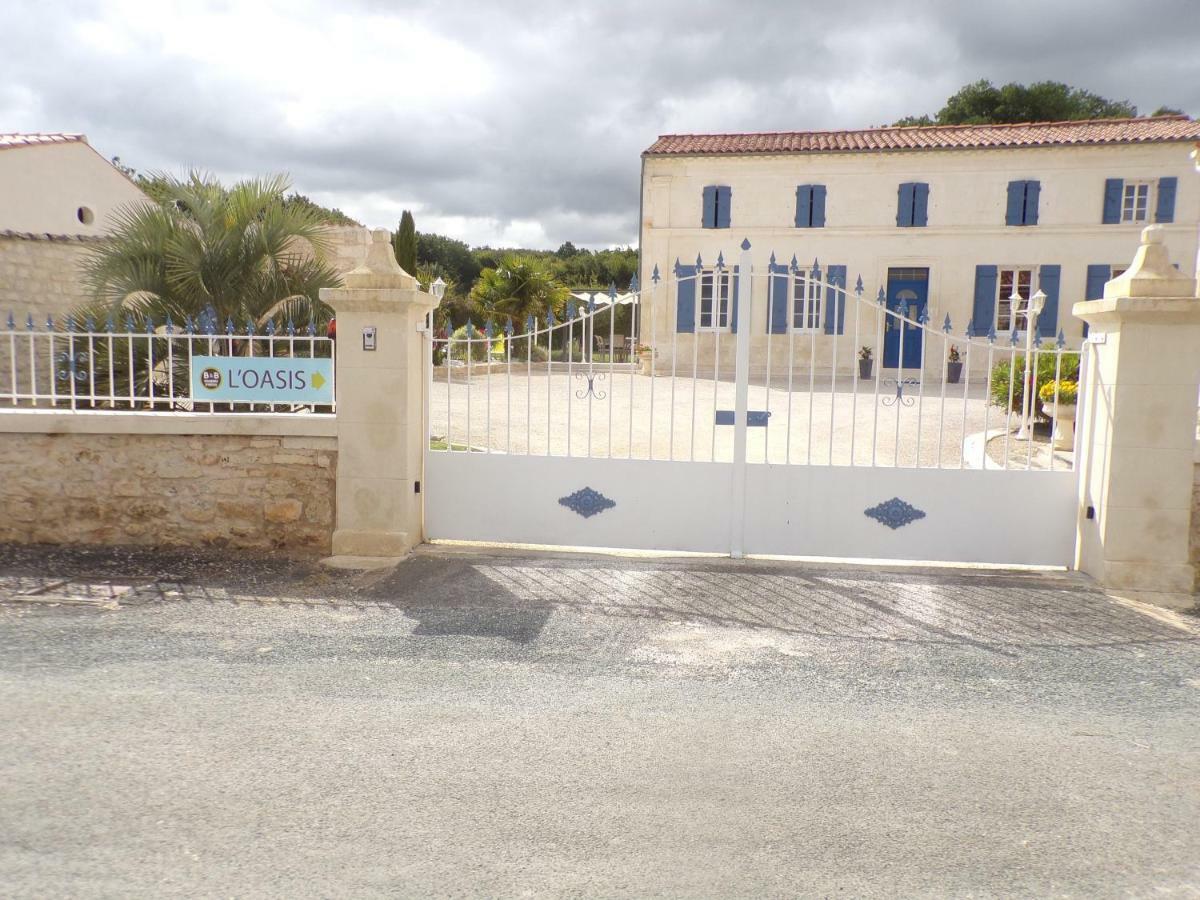 Bed and Breakfast L'Oasis Port-dʼEnvaux Exteriér fotografie